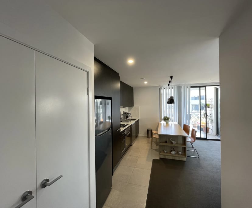 $300, Flatshare, 2 bathrooms, Cannon Hill QLD 4170