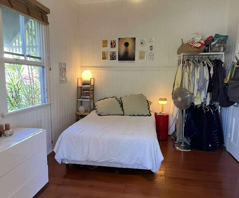 Unfurnished room in a share house