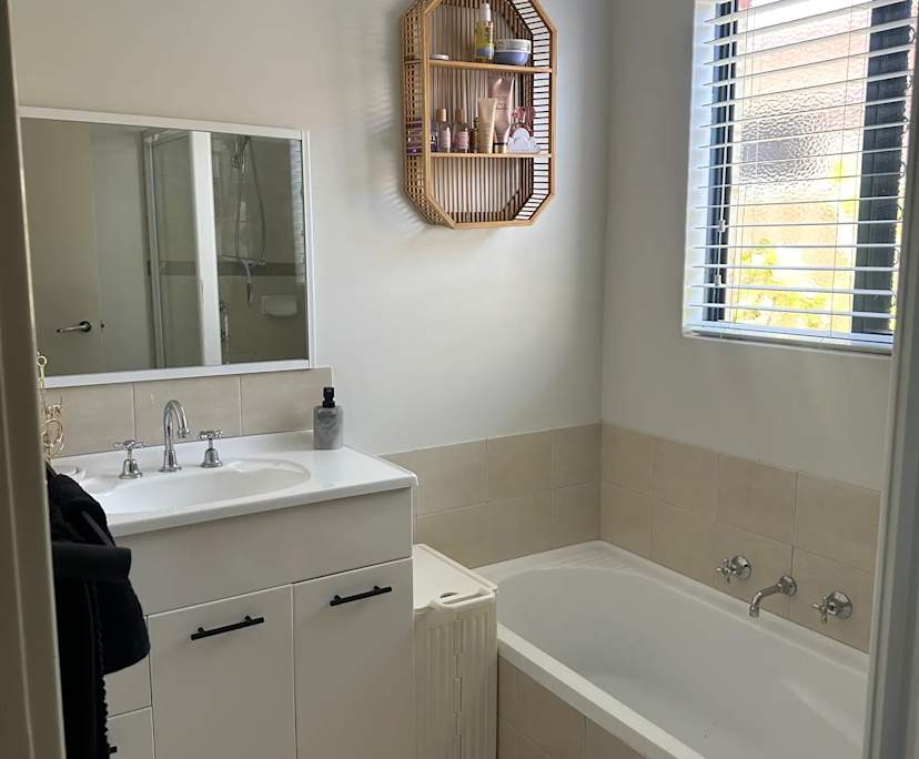 Unfurnished room with own bathroom