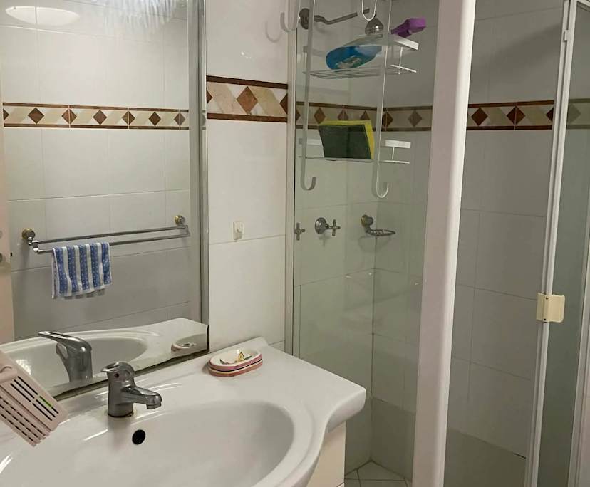 $450, Homestay, 2 bathrooms, Haymarket NSW 2000