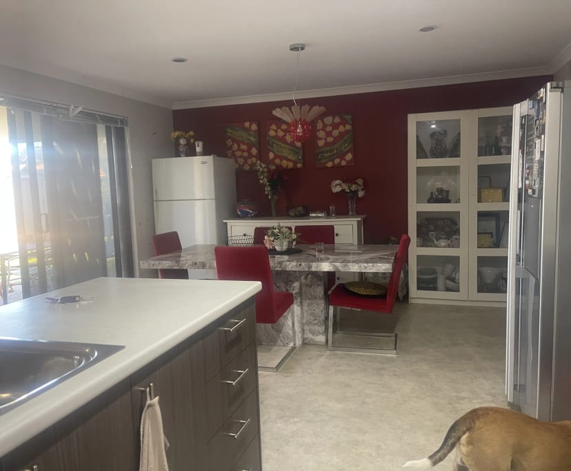 $230, Share-house, 5 bathrooms, Brookdale WA 6112