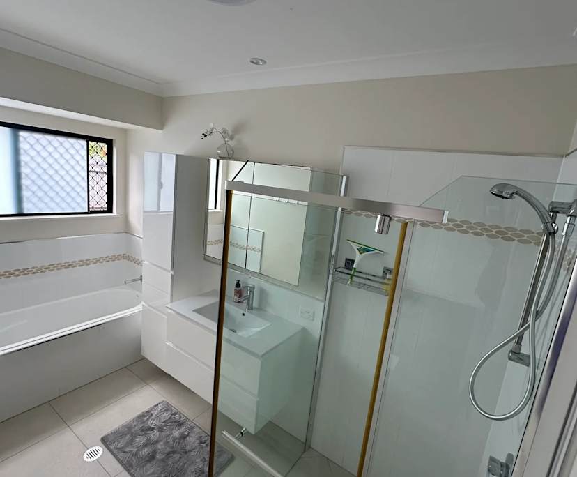 $300, Share-house, 4 bathrooms, Smithfield QLD 4878