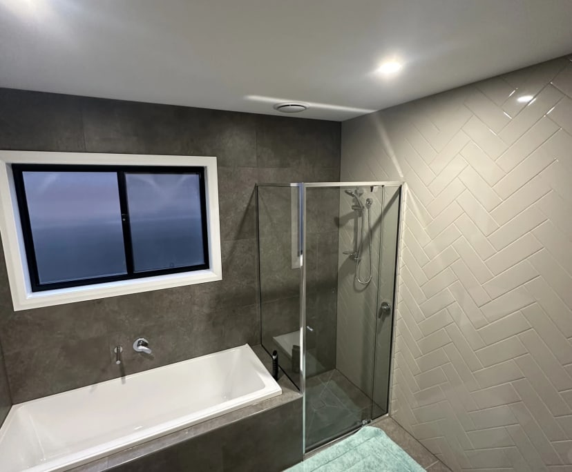 Room with ensuite in a share house
