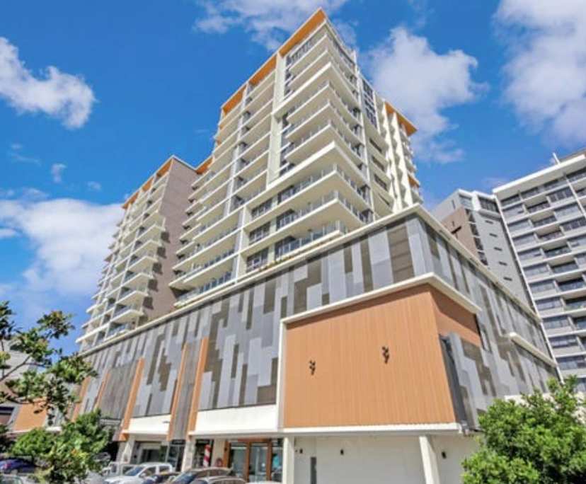 Whole property with 2 rooms for rent