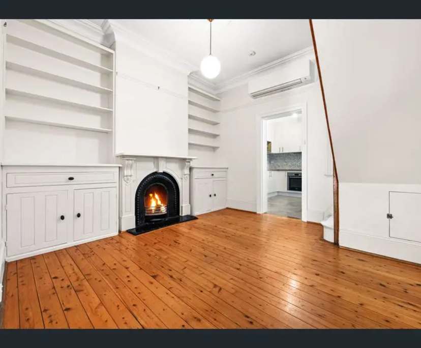 Unfurnished room in a share house