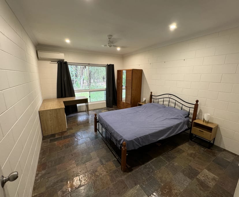 Furnished room in a share house