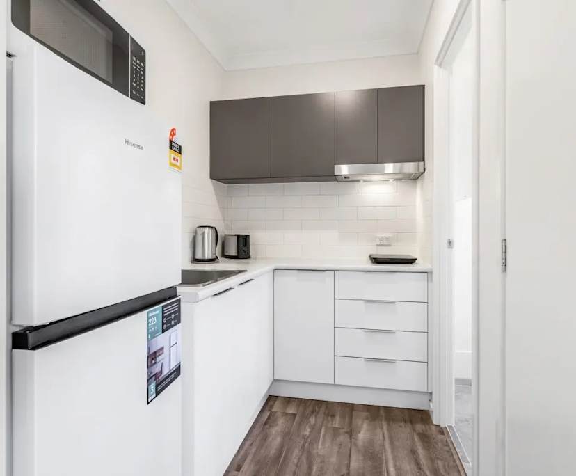 $420, Whole-property, 1 bathroom, Sunnybank QLD 4109