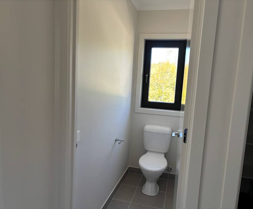 $250, Share-house, 3 rooms, Lavington NSW 2641, Lavington NSW 2641