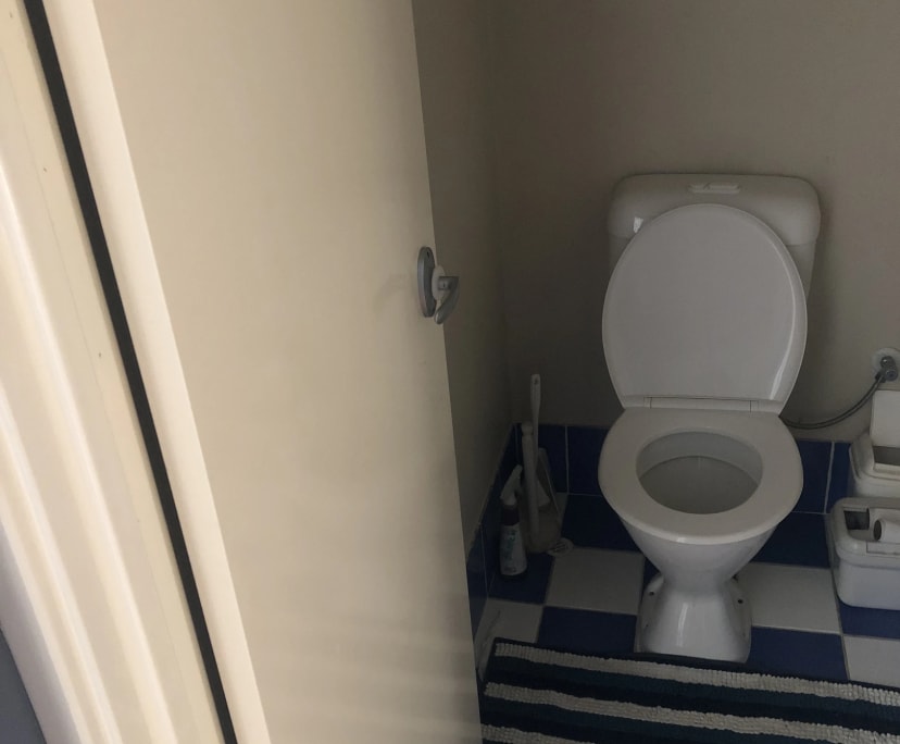 $230, Share-house, 5 bathrooms, Victoria Park WA 6100