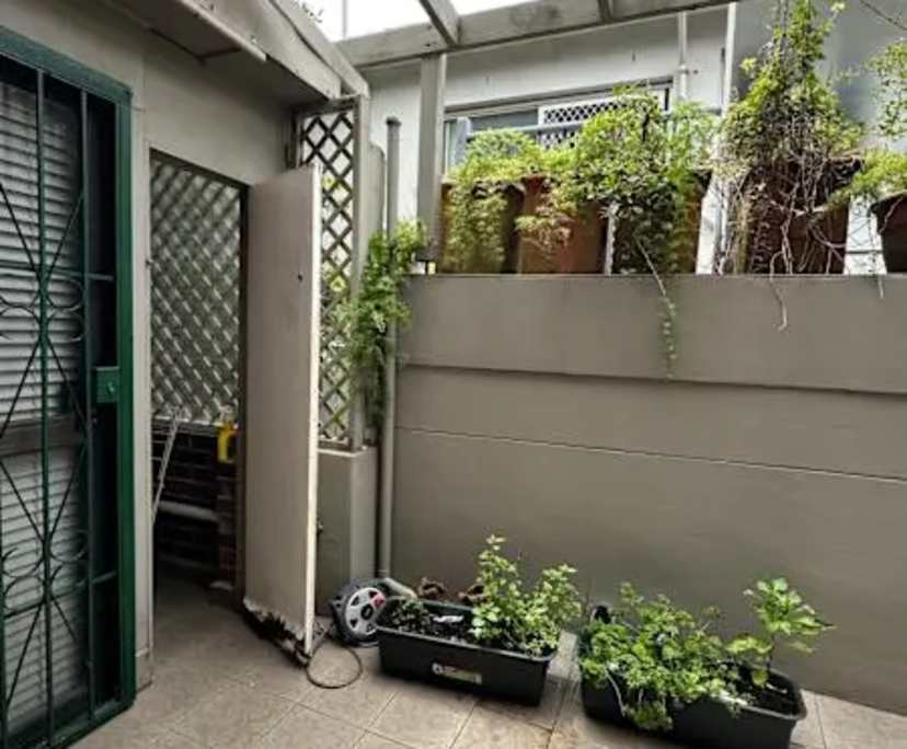 Furnished room with own bathroom