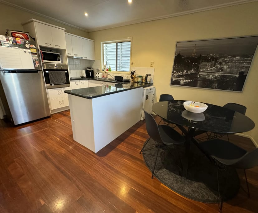 Unfurnished room in a share house