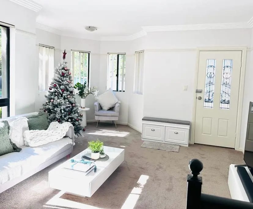 Room with ensuite in a share house