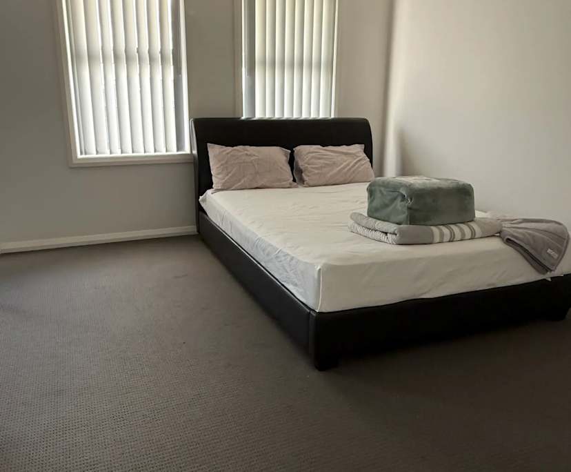 $350, Share-house, 3 bathrooms, Tallawong NSW 2762