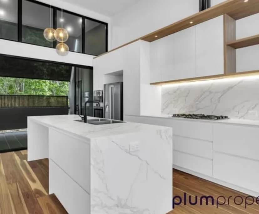 $320, Share-house, 3 bathrooms, Taringa QLD 4068