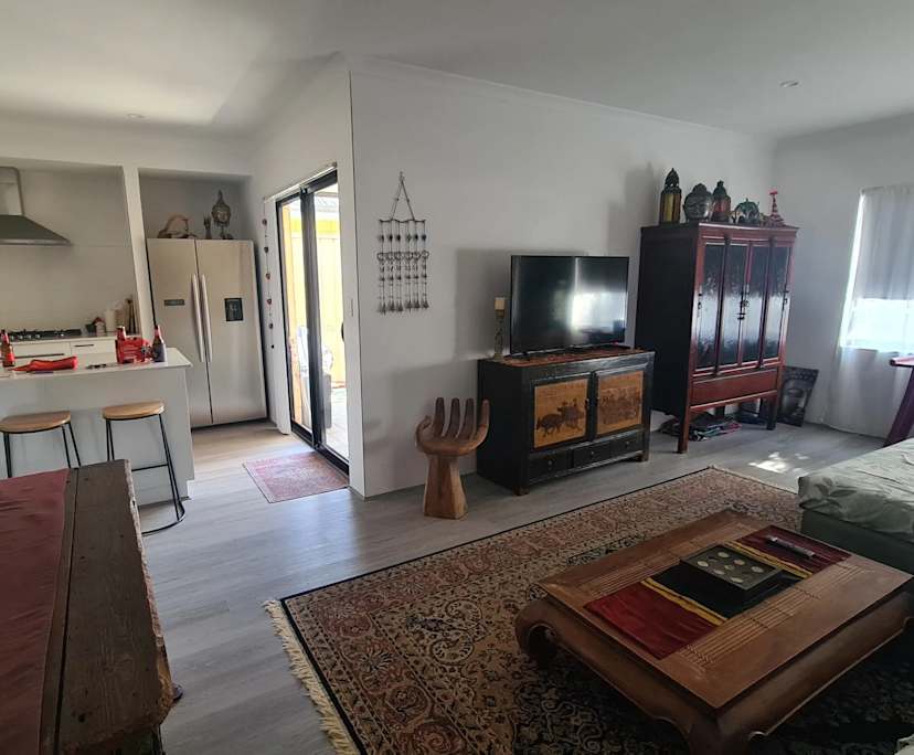 $300, Share-house, 4 bathrooms, Singleton WA 6175