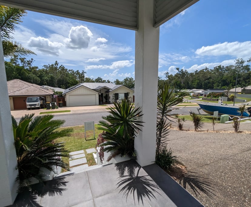 $300, Share-house, 3 bathrooms, Kewarra Beach QLD 4879