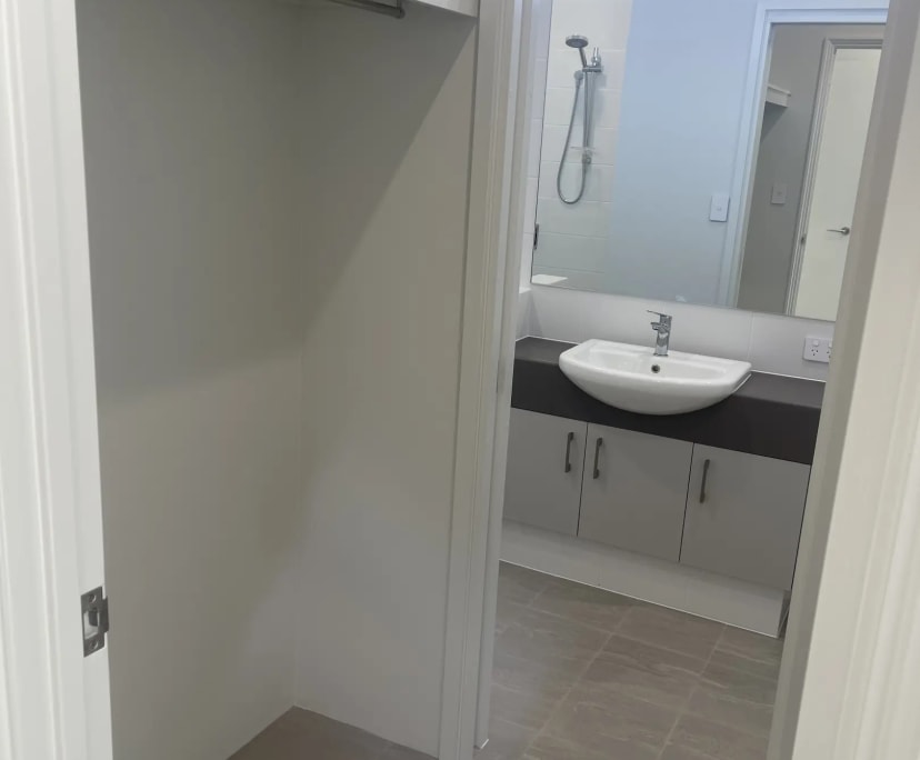 $330, Share-house, 3 bathrooms, Kewdale WA 6105