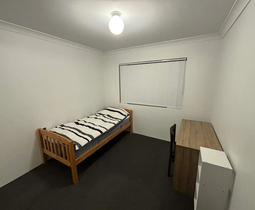 $300, Share-house, 2 bathrooms, Granville NSW 2142