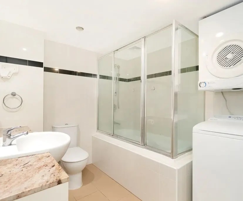 $425, Flatshare, 2 bathrooms, Brisbane City QLD 4000