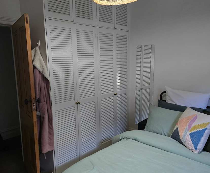 Unfurnished room in a share house