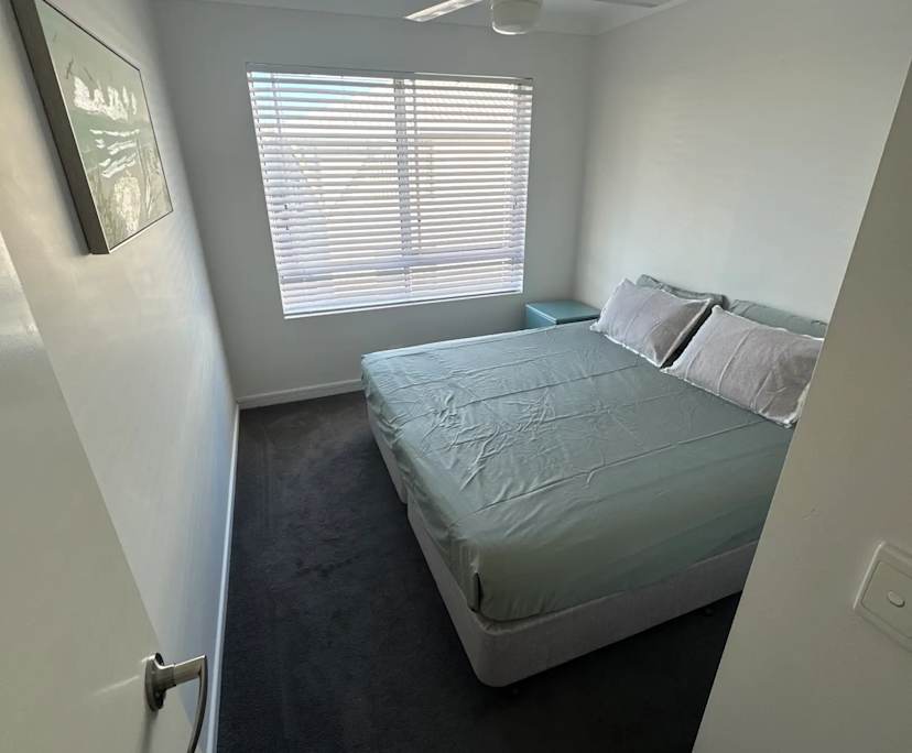 Furnished room with own bathroom