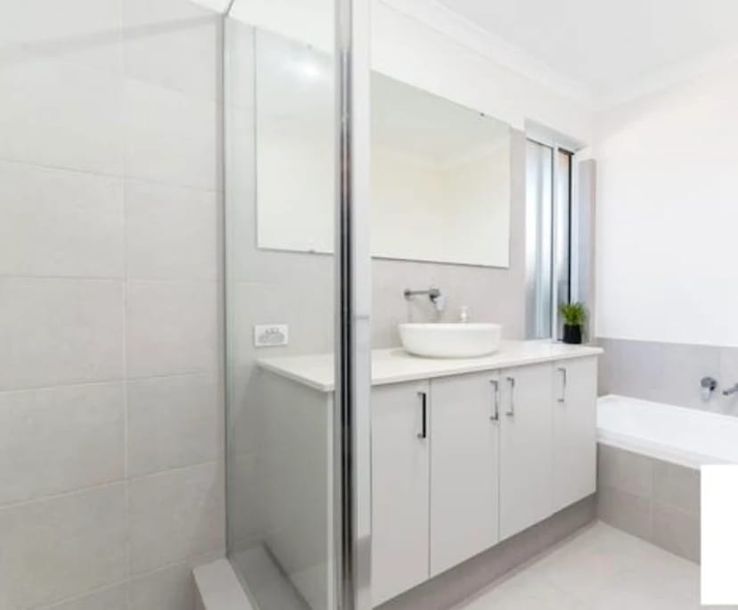 $350, Share-house, 3 rooms, Eglinton WA 6038, Eglinton WA 6038