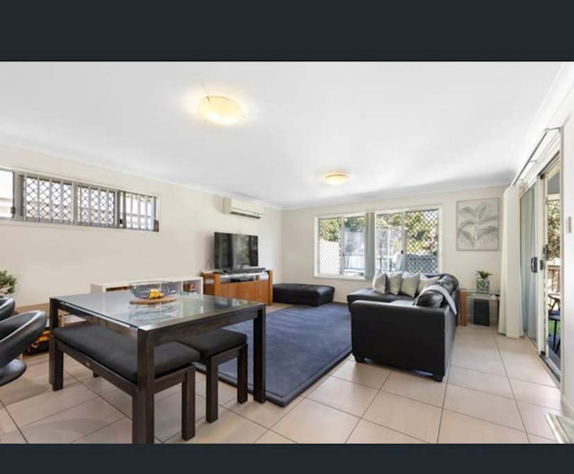 Unfurnished room in a share house