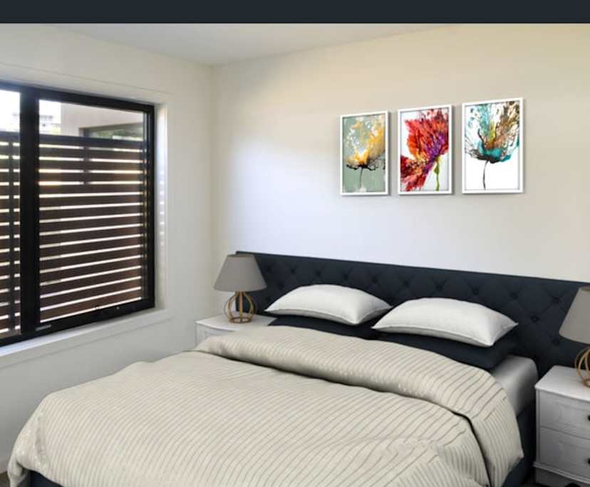 Unfurnished room in a flatshare