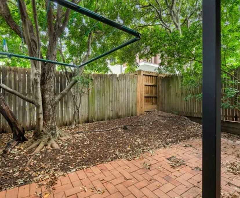 $410, Flatshare, 3 bathrooms, East Brisbane QLD 4169