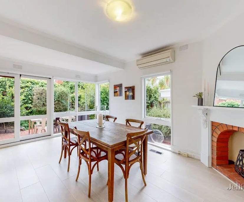 Unfurnished room in a share house