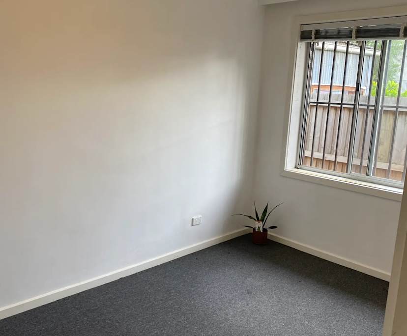 Unfurnished room in a share house