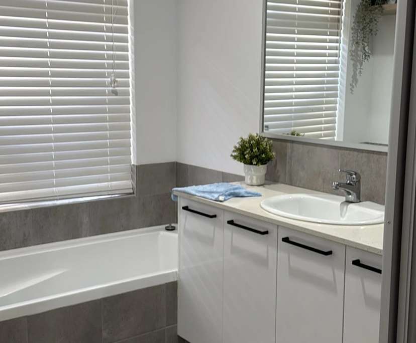 $220, Share-house, 4 bathrooms, Wellard WA 6170