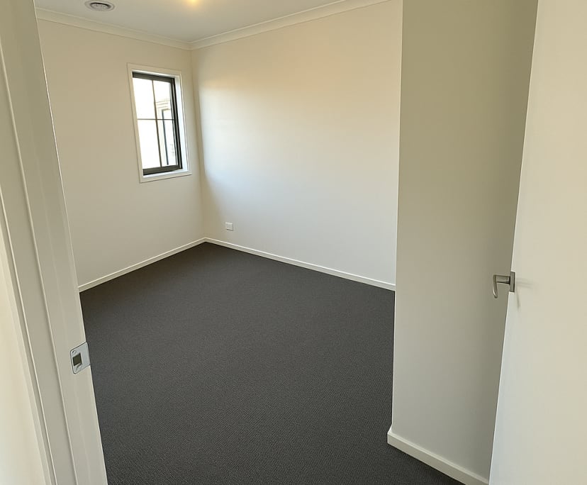 Unfurnished room with ensuite in a share house