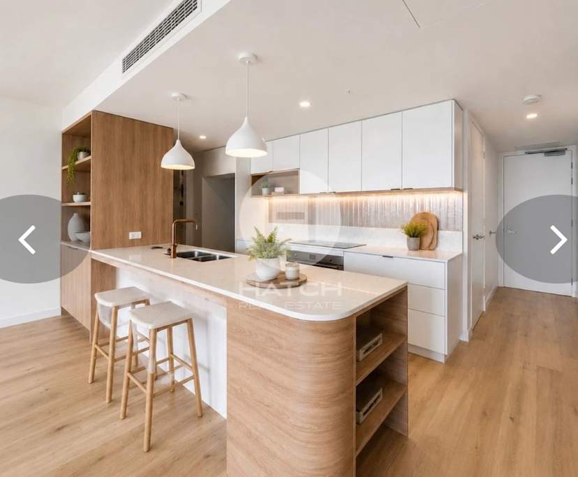 Unfurnished room with own bathroom