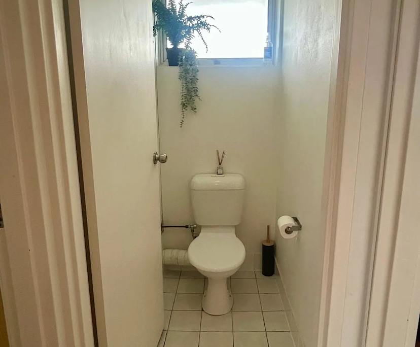 $300, Flatshare, 2 bathrooms, Paddington QLD 4064