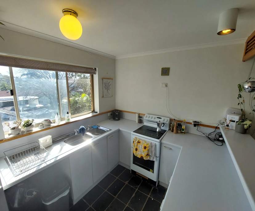 $620, Whole-property, 2 bathrooms, Taringa QLD 4068