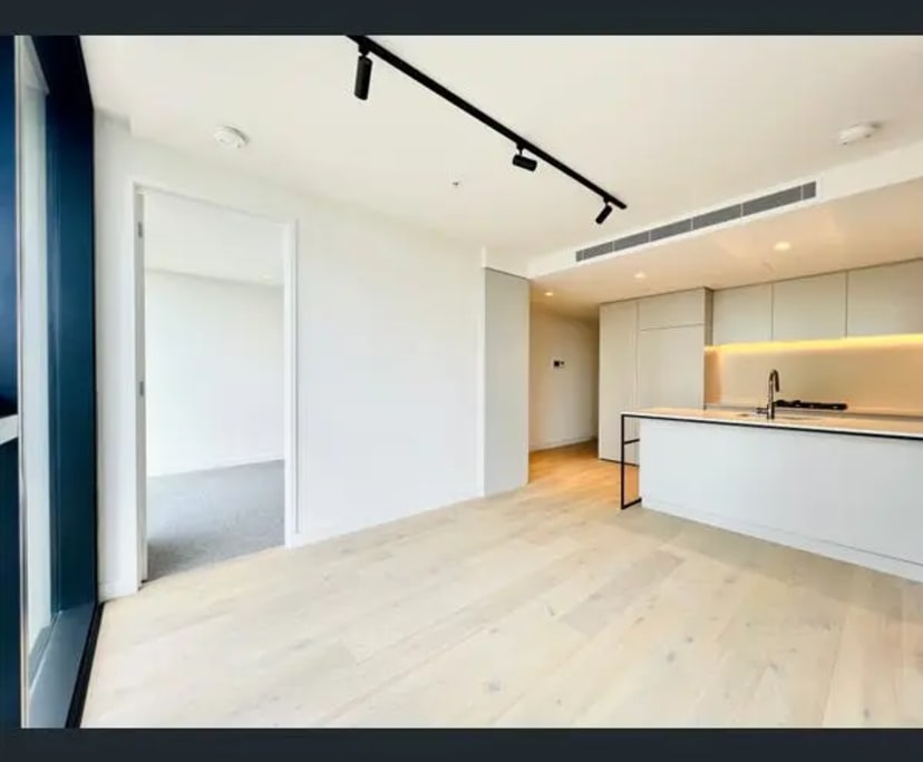 Unfurnished room with own bathroom