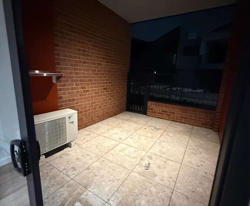 propertyImage