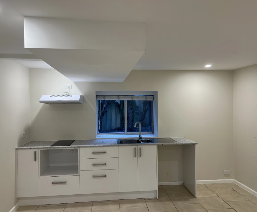 One Bed Flat for Rent in Wynnum, Brisbane 350, Fl...