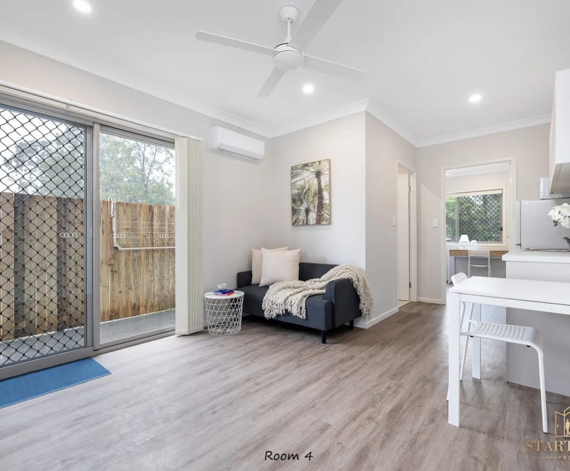 $440, Granny-flat, 1 bathroom, Durack QLD 4077