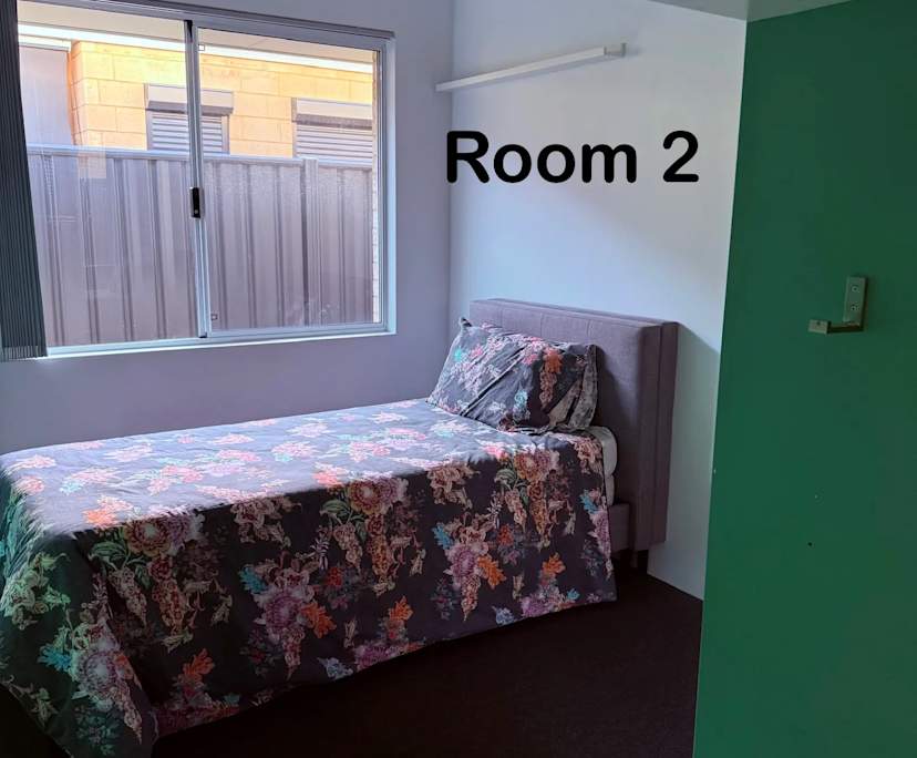 $350, Share-house, 2 rooms, Lakelands WA 6180, Lakelands WA 6180