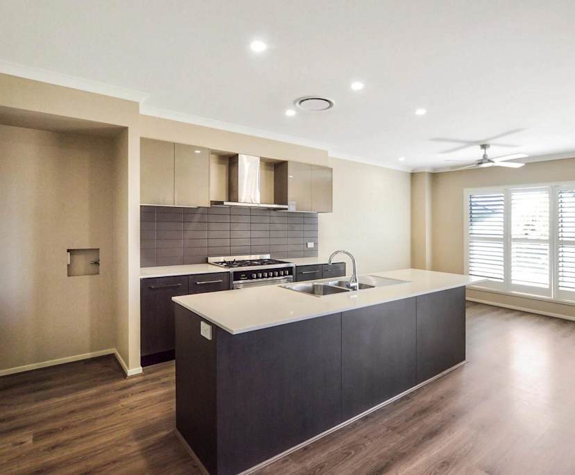 Unfurnished room with own bathroom