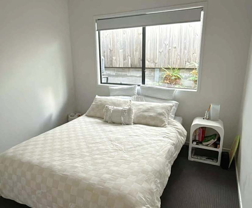 Unfurnished room in a share house