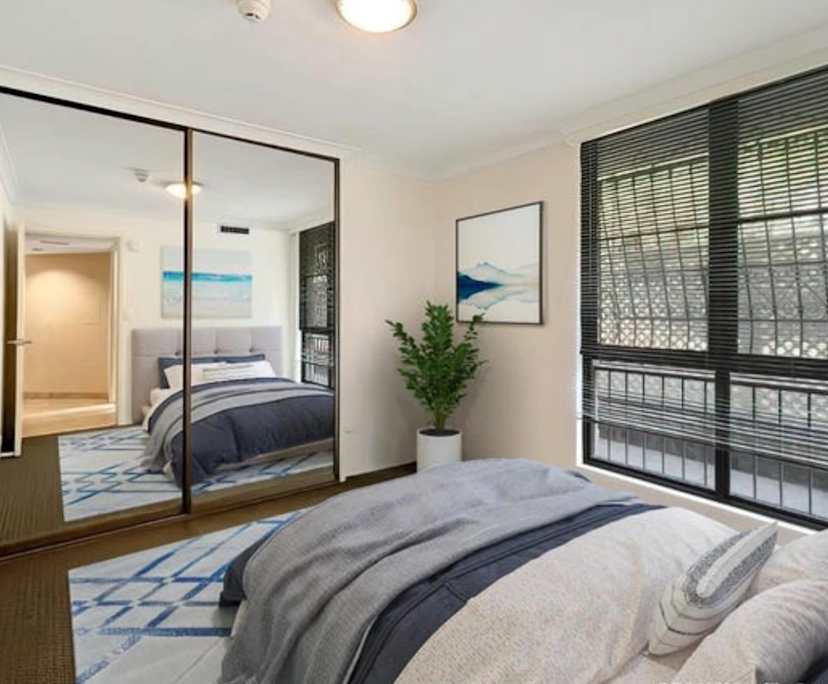 Unfurnished room with own bathroom