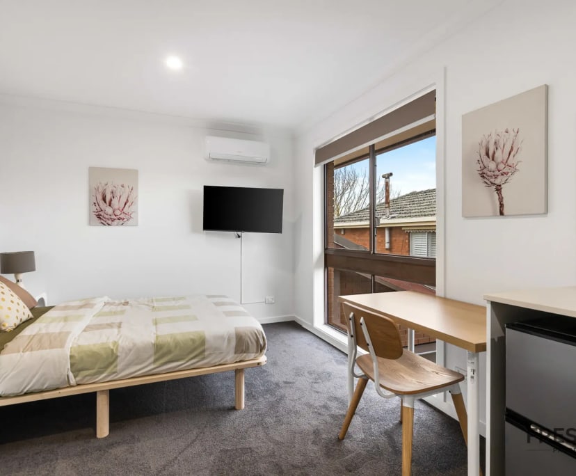 $330, Share-house, 6 bathrooms, Bell Post Hill VIC 3215