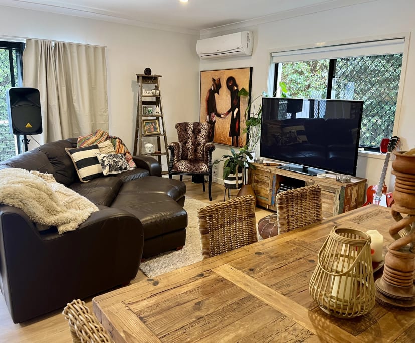 Furnished room in a share house