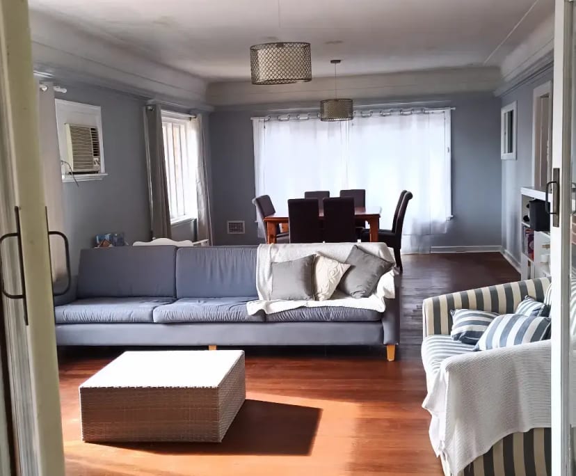 Furnished room in a share house