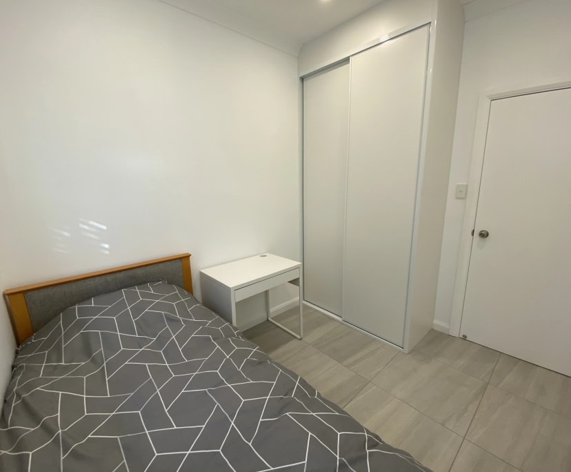 Room in a share house