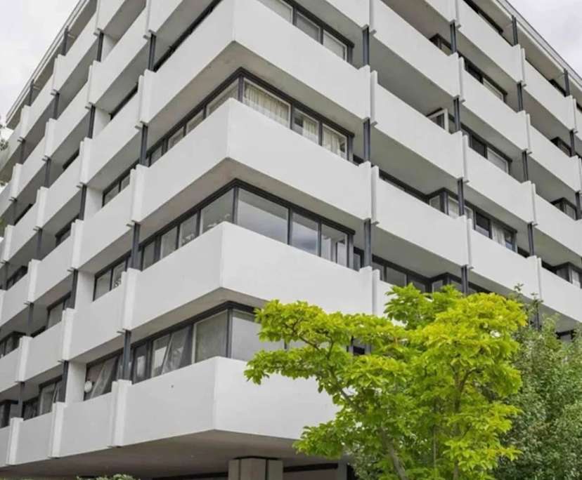 Room with ensuite in a share house