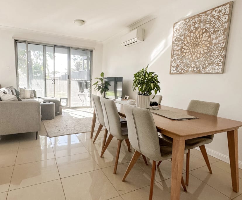 Room for Rent in Gardens, Adelaide 200,